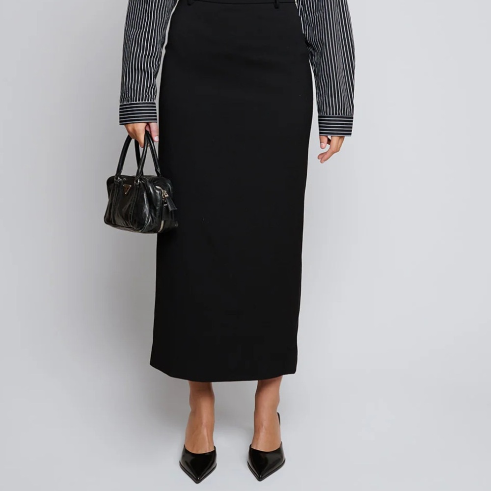 Pixie Market Elegant Black Garment